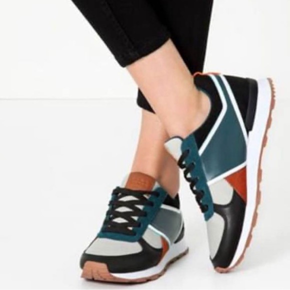 Zara Shoes - ZARA Multicolored Sneakers 👟 Size EU 39